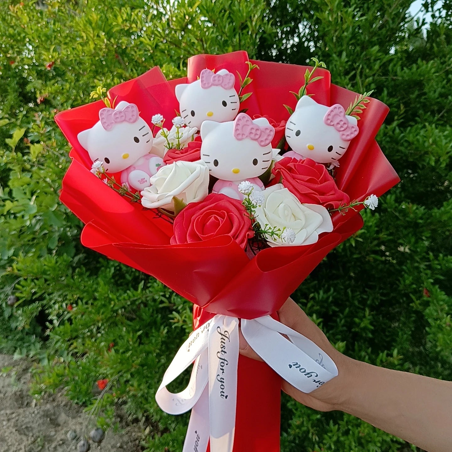 Hello kitty plushie bouquet